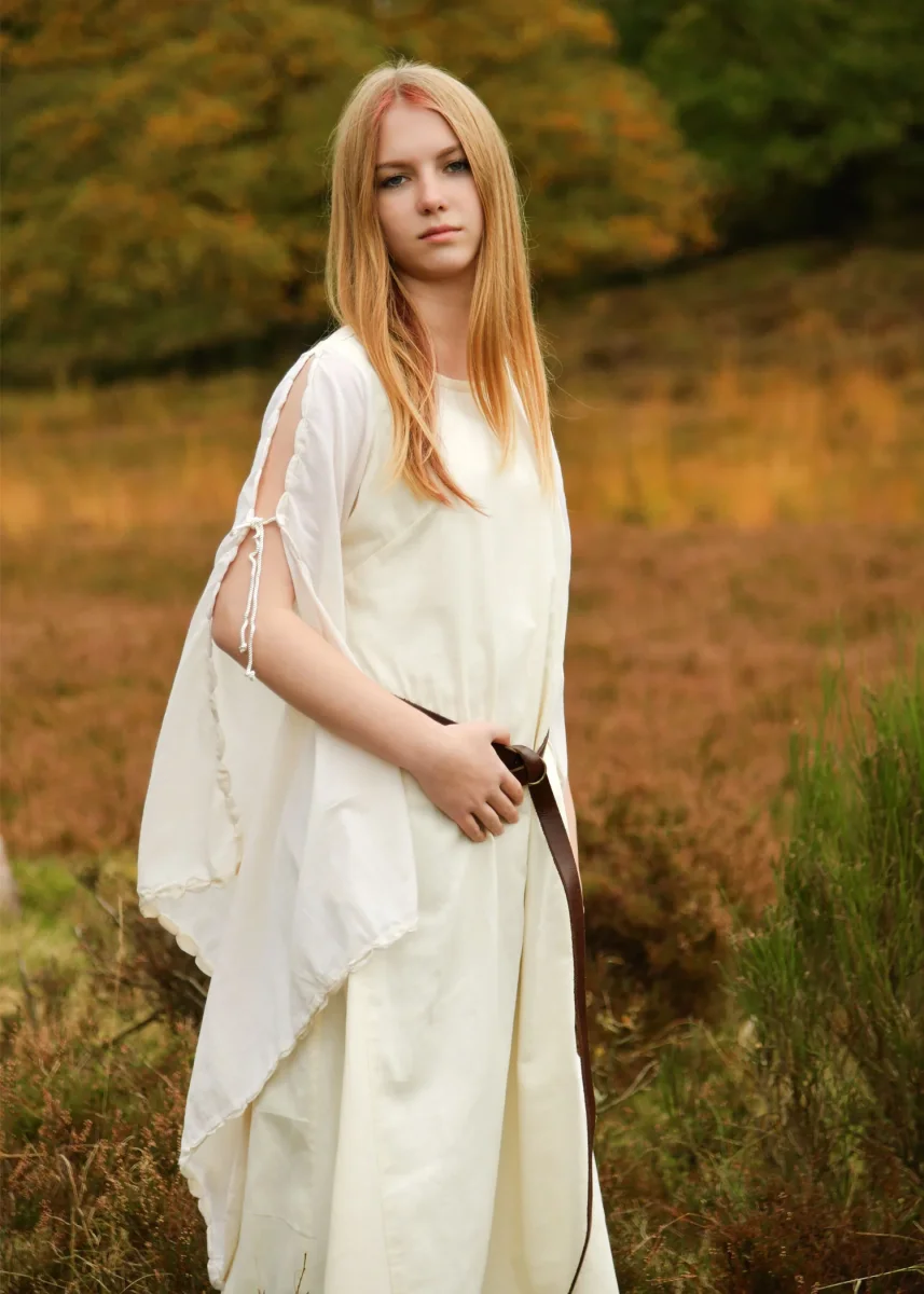 Jurk met trompetmouwen Ingrid, crème - Image 4