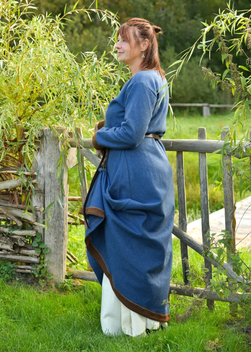 Wollen Vikingjurk Lykka, blauw-bruin - Image 3