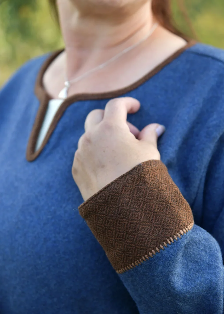 Wollen Vikingjurk Lykka, blauw-bruin - Image 7