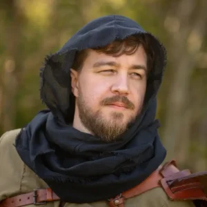 Kap Ezio, zwart
