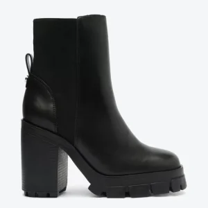 SCHUTZ BOTA MEIA PATA PRETA EM COURO
