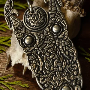 Sutton Hoo riemgesp, verzilverd
