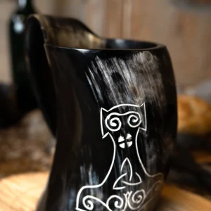 Viking drinkhoorn mok met Thorshamer, 500-650 ml