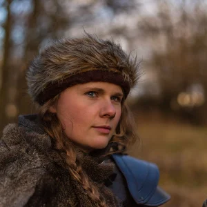 Viking muts Ragi, wolmix, zwart